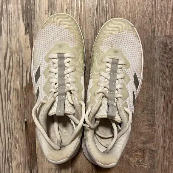 Adidas GameCourt / Pickleball Shoes, Women’s 8.5 - Picture 2 of 4